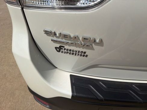 Used 2023 Subaru Forester Premium image 5