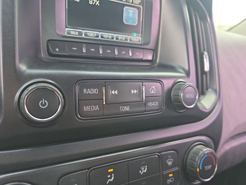 Used 2016 Chevrolet Colorado W/T image 17