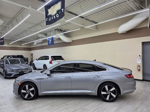 Used 2021 Volkswagen Arteon SE FWD image 9
