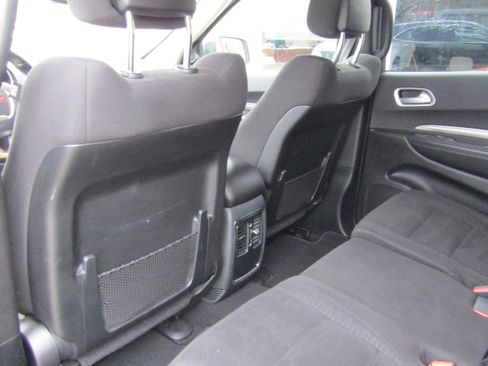Used 2020 Dodge Durango SXT w/ 3rd Row Seating Group image 17