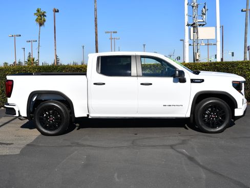 Used 2026 GMC Sierra 1500 Pro w/ Graphite Edition image 5