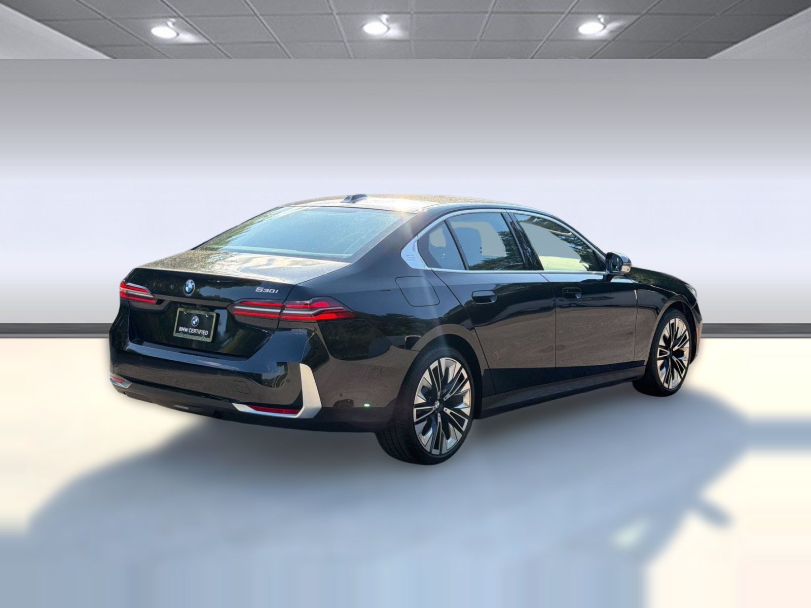 Certified 2026 BMW 530i RWD image 9