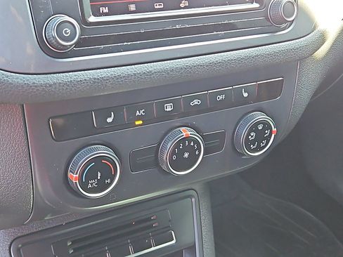 Used 2016 Volkswagen Tiguan R-Line FWD image 16