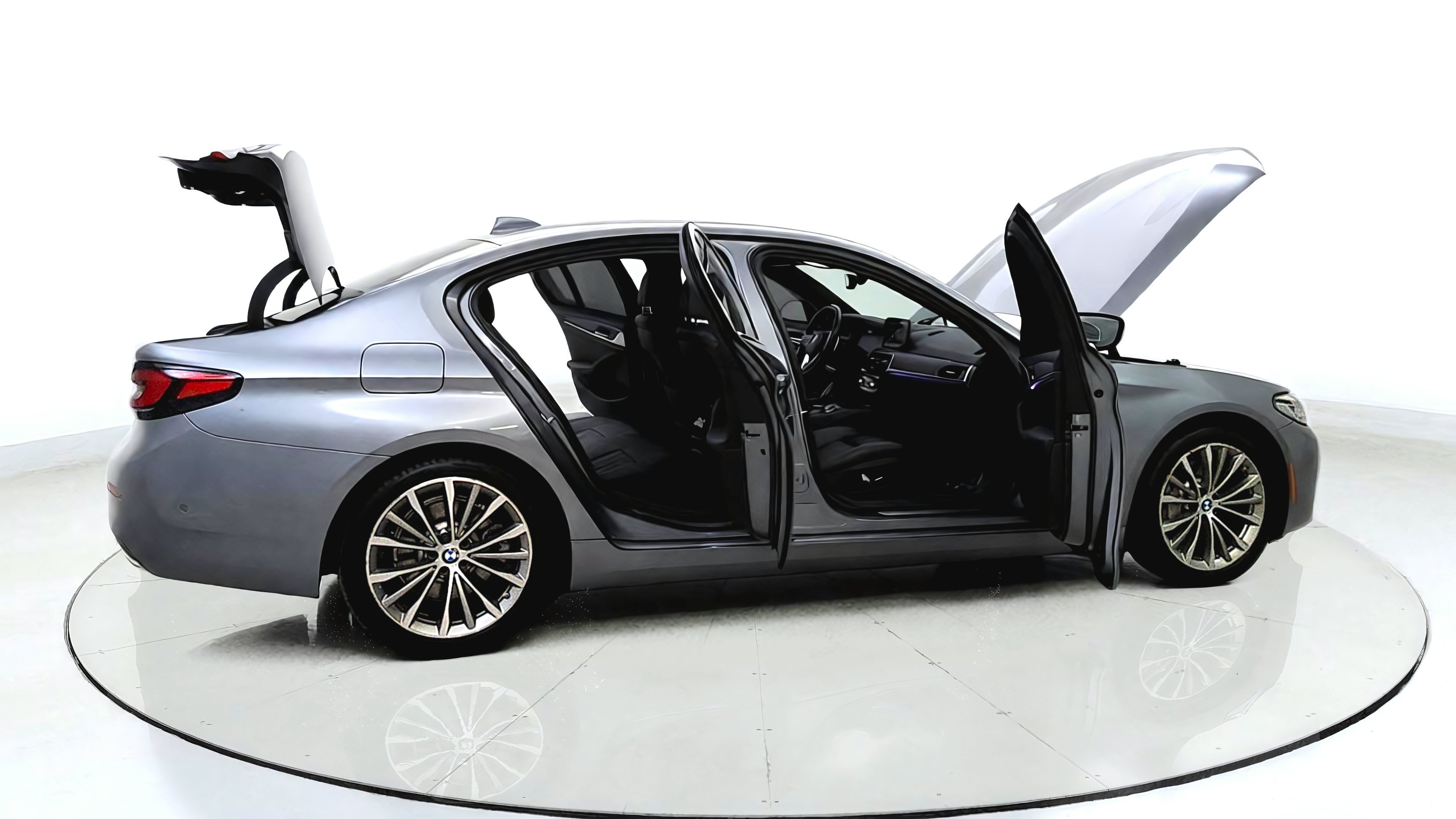 Used 2021 BMW 530e xDrive AWD/4WD image 15