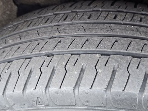 Used 2023 Toyota RAV4 XLE image 19