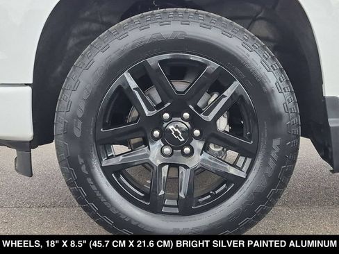 Used 2024 Chevrolet Silverado 1500 RST AWD/4WD image 17