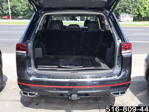 Used 2024 Volkswagen Atlas SEL Premium R-Line AWD/4WD image 33