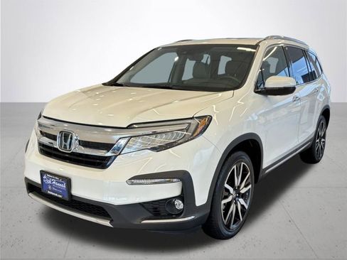 Used 2022 Honda Pilot Elite image 2