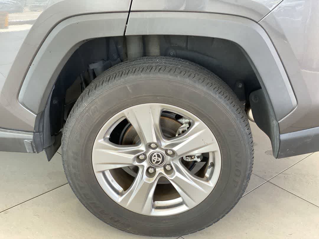 Used 2024 Toyota RAV4 XLE AWD/4WD image 13