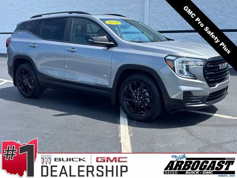 Used 2024 GMC Terrain SLE w/ Driver Convenience Package FWD image 1