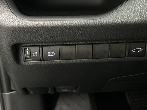 Used 2024 Toyota RAV4 XLE w/ Convenience Package AWD/4WD image 23