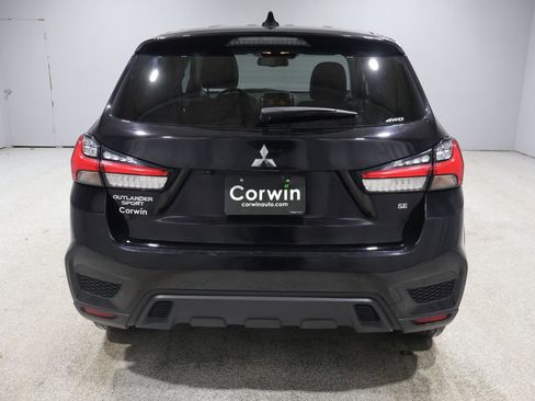 Used 2025 Mitsubishi Outlander Sport AWD image 3