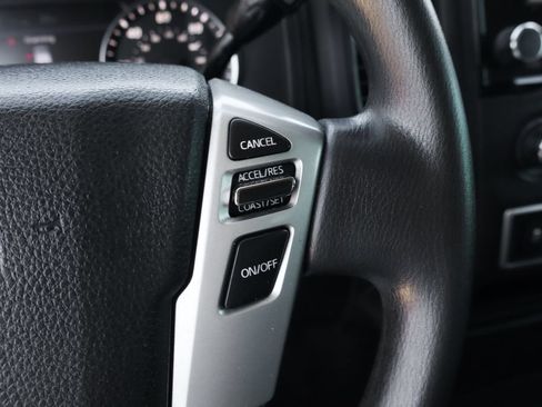Used 2021 Nissan Titan S w/ HD Front GAWR Package AWD/4WD image 25