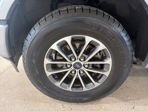 Used 2020 Ford F150 XLT w/ Equipment Group 302A Luxury image 13