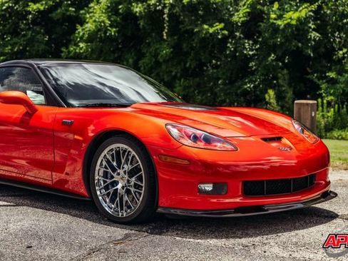 Used 2011 Chevrolet Corvette ZR1 w/ Preferred Equipment Group RWD image 70