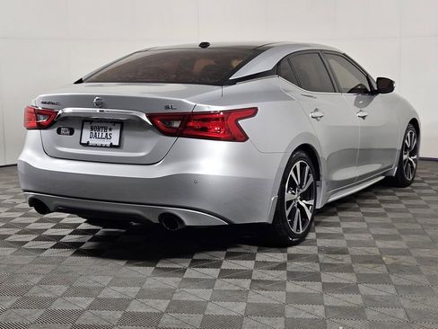 Used 2017 Nissan Maxima 3.5 SL FWD image 3