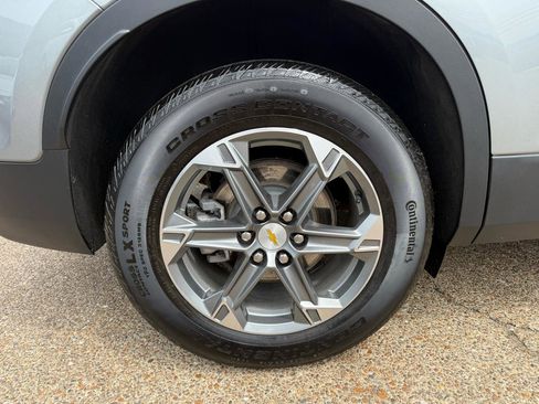 Used 2024 Chevrolet Blazer LT w/ Convenience Package FWD image 6