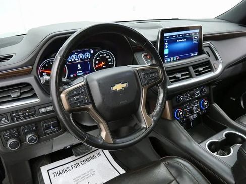 Used 2021 Chevrolet Suburban High Country w/ Premium Package AWD/4WD image 13