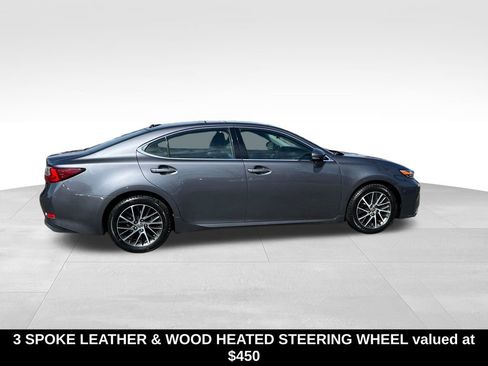 Used 2017 Lexus ES 350 w/ Luxury Package image 9