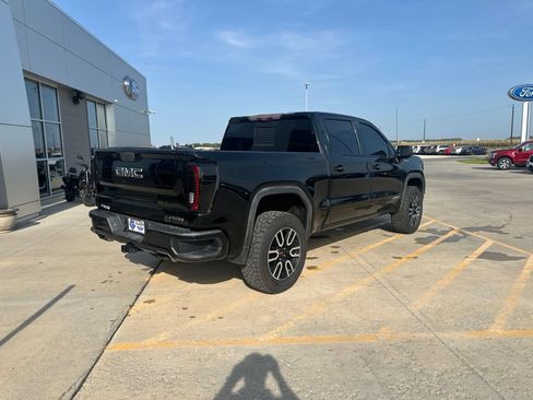Used 2020 GMC Sierra 1500 AT4 w/ AT4 Premium Package AWD/4WD image 11