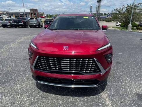 Certified 2025 Buick Enclave Avenir w/ Super Cruise Package image 4