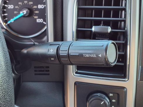 Used 2019 Ford F250 Lariat w/ Lariat Value Package image 31