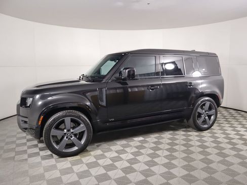 Used 2023 Land Rover Defender 110 V8 image 8