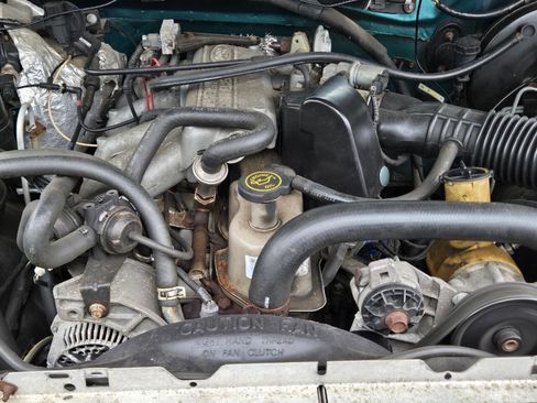 Used 1996 Ford F150 2WD Regular Cab image 33