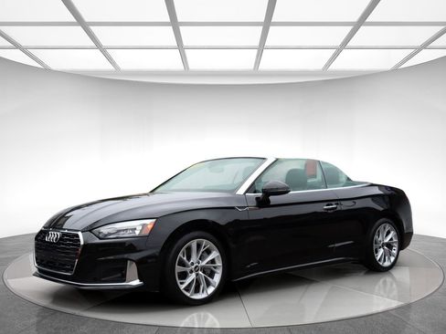 Used 2021 Audi A5 2.0T Premium w/ Convenience Package image 2