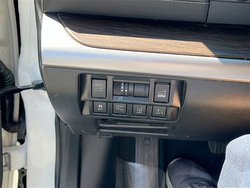 Used 2019 Subaru Outback 3.6R Touring w/ Popular Package #3A image 10