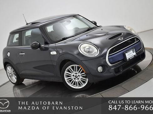 Used 2014 MINI Cooper S image 2