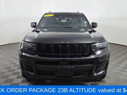 Used 2023 Jeep Grand Cherokee L Laredo
