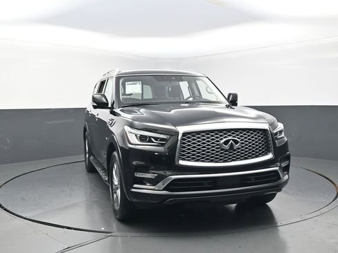 Used 2020 INFINITI QX80 Luxe w/ Proassist Package image 3