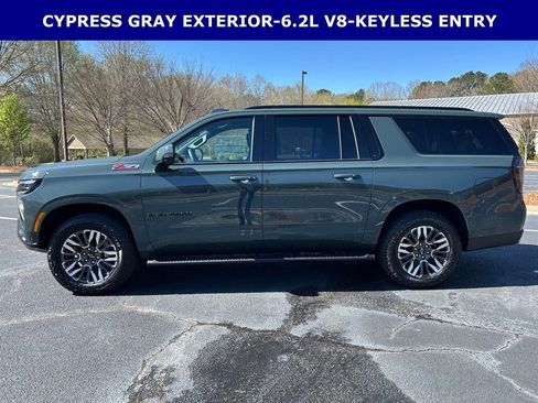 New 2026 Chevrolet Suburban Z71 w/ Z71 Off-Road Package image 13