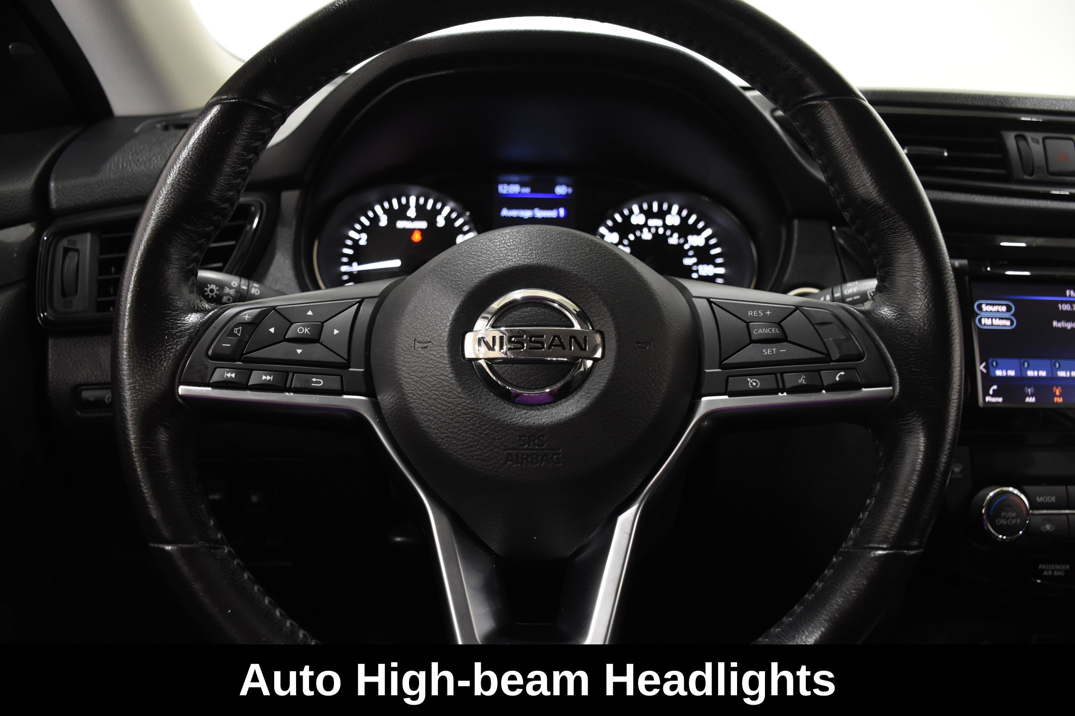 Used 2019 Nissan Rogue SV AWD/4WD image 17