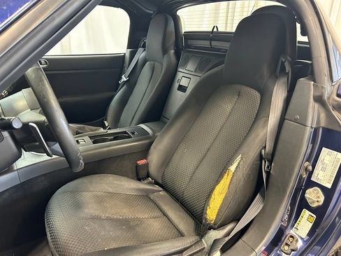 Used 2008 MAZDA MX-5 Miata Touring w/ Appearance Pkg RWD image 5