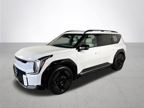 New 2026 Kia EV9 GT-Line image 2