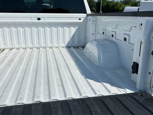 Certified 2023 Chevrolet Silverado 1500 Custom AWD/4WD image 7