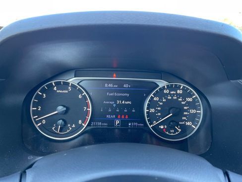 Used 2025 Nissan Altima 2.5 SV image 17