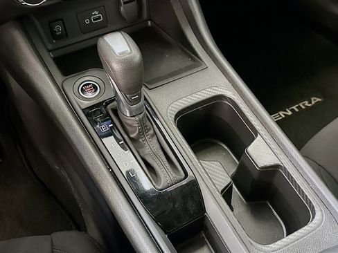 Used 2024 Nissan Sentra S FWD image 25