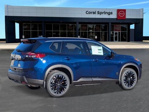 New 2026 Nissan Rogue Dark Armor image 5