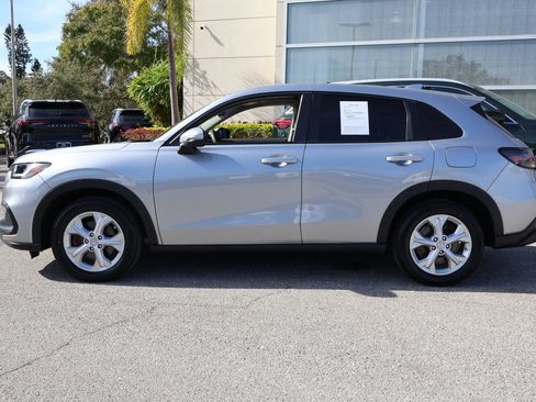 Used 2023 Honda HR-V LX image 5