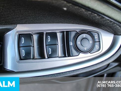 Used 2024 Chevrolet Malibu LT image 39