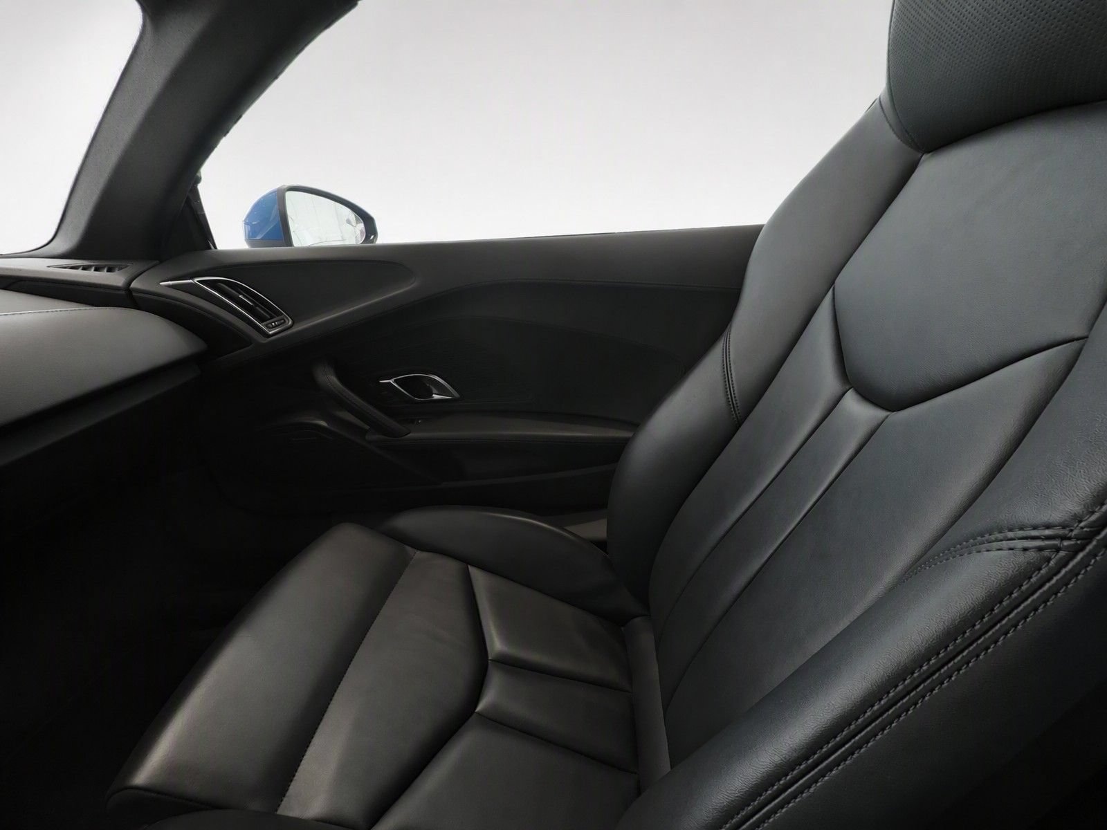 Used 2018 Audi R8 V10 AWD/4WD image 18
