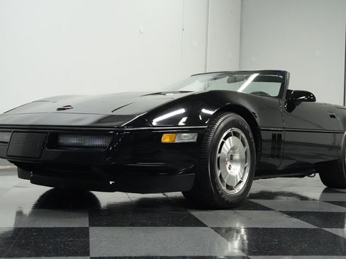 Used 1986 Chevrolet Corvette Convertible image 19