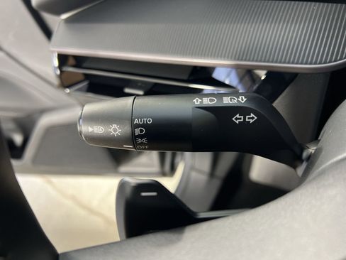 New 2025 Nissan Murano SV image 15