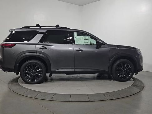 New 2026 Nissan Pathfinder SL AWD/4WD image 6
