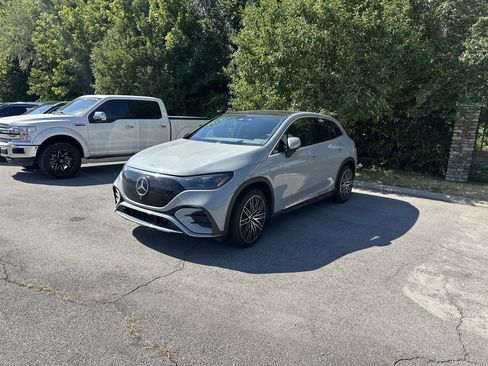 Used 2023 Mercedes-Benz EQE 350+ 4MATIC SUV image 2