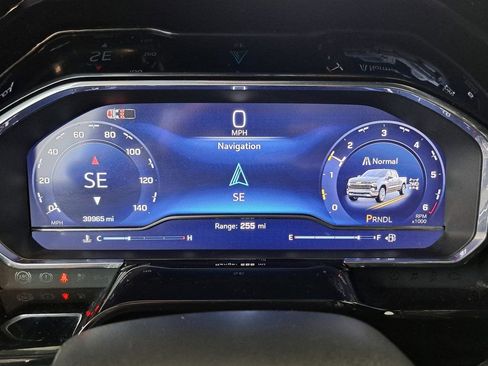 Used 2025 Chevrolet Silverado 1500 LT image 10