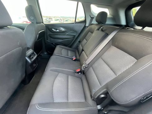 Used 2024 GMC Terrain SLE FWD image 23